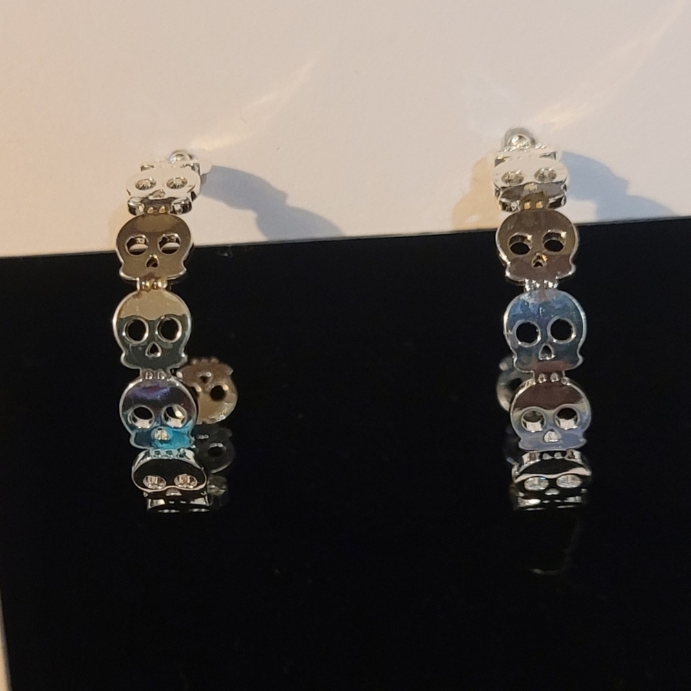 Lauren Conrad Stacked Silver Skull Hoop Earrings NWT